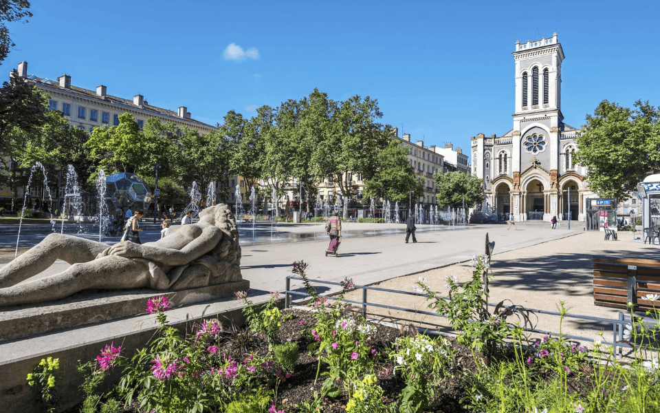 prix changement pneu à Saint-Etienne (42000)